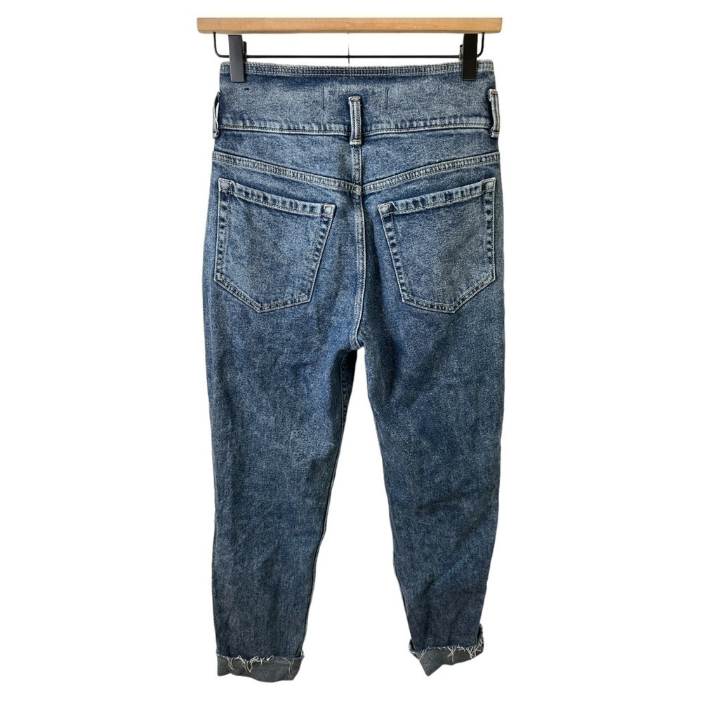 Hollister Jeans Womens 3 Regular 26x27 Ultra High Rise Mom Jean Dark Wash Cuffed - Picture 2 of 5